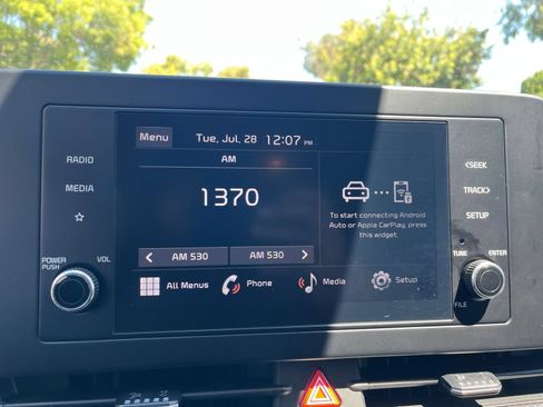 Used 2025 Kia Sportage LX FWD image 20
