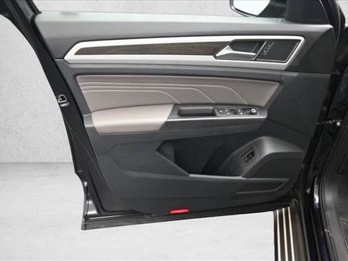 Used 2022 Volkswagen Atlas SE AWD/4WD image 18