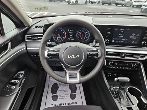 Used 2023 Kia K5 LXS image 11