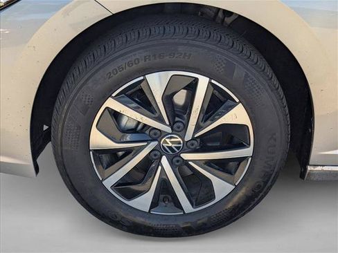 Used 2023 Volkswagen Jetta S FWD image 22