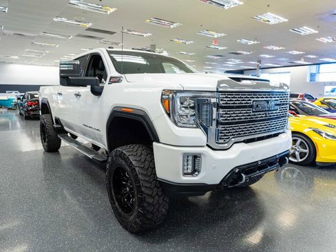 Used 2021 GMC Sierra 2500 Denali w/ Denali Ultimate Package image 5