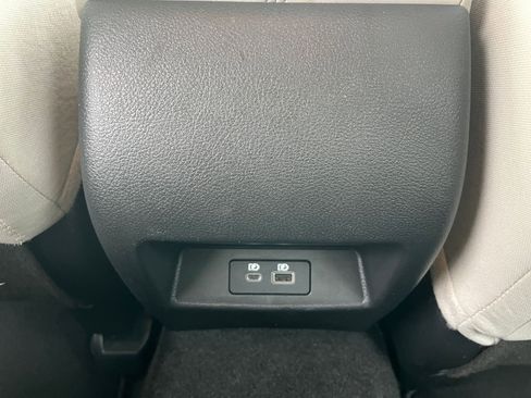 Used 2025 Nissan Altima 2.5 SV image 24