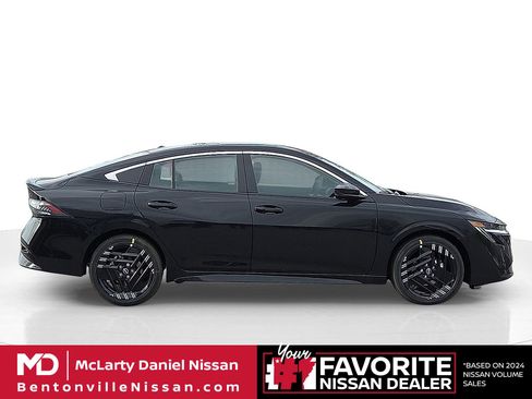 New 2026 Nissan Sentra SR image 6