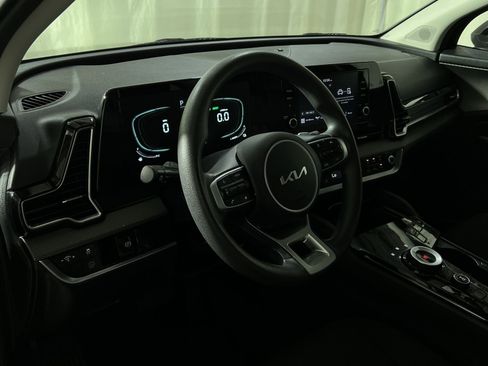 Used 2023 Kia Sportage LX AWD/4WD image 29