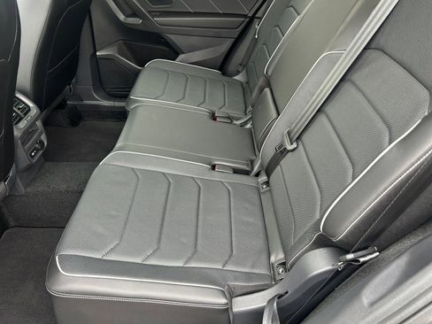 Certified 2024 Volkswagen Tiguan SEL R-Line image 13