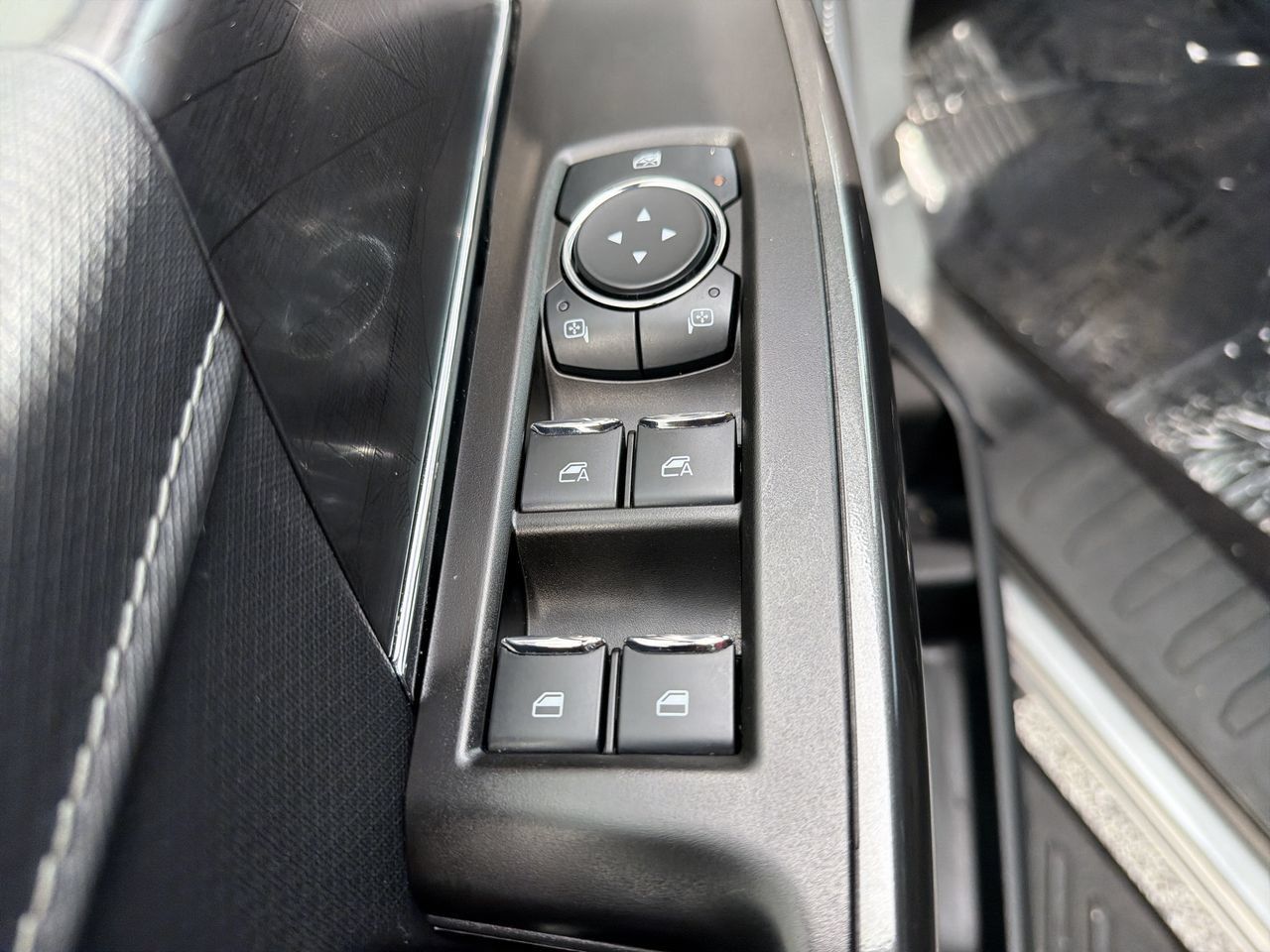 Used 2023 Ford F150 XLT w/ Equipment Group 302A High AWD/4WD image 17