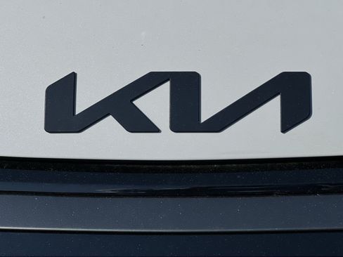 New 2026 Kia Sportage X-Line w/ X-Line Premium Package AWD/4WD image 12