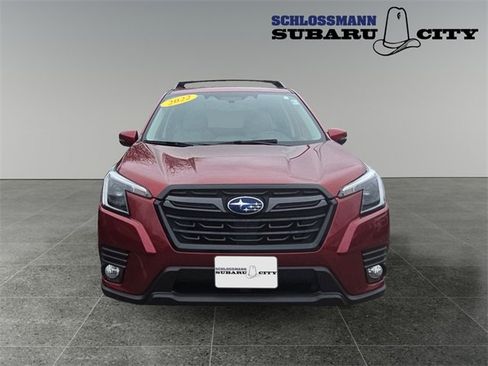 Certified 2022 Subaru Forester Limited image 12