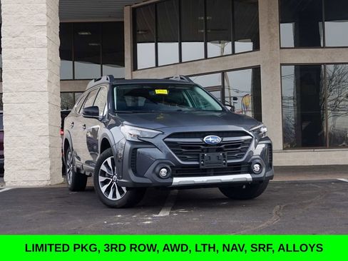 Used 2023 Subaru Outback Limited image 1