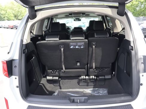 Used 2026 Honda Odyssey Touring image 12