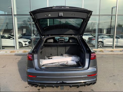 New 2026 Audi SQ8 Prestige image 28