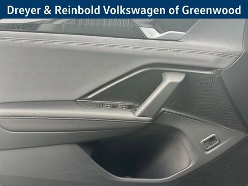 New 2026 Volkswagen Tiguan SE image 19