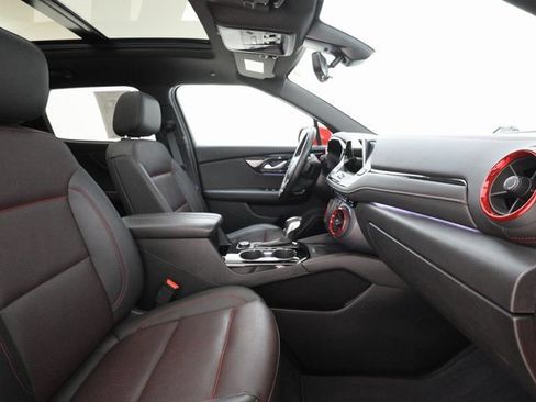 Used 2022 Chevrolet Blazer RS w/ Enhanced Convenience Package image 26