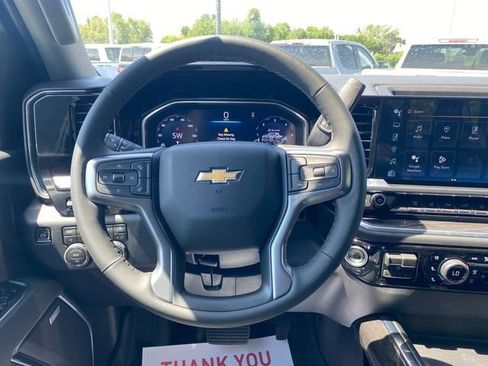 New 2026 Chevrolet Silverado 2500 LTZ w/ LTZ Premium Package AWD/4WD image 19