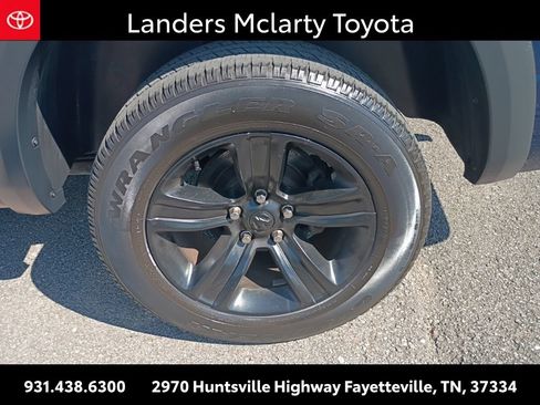 Used 2022 RAM 1500 Warlock w/ Electronics Group AWD/4WD image 10