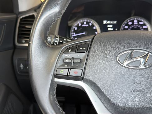 Used 2016 Hyundai Tucson Limited w/ Option Group 03 AWD/4WD image 26