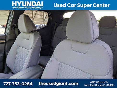 Certified 2023 Hyundai Santa Cruz SE AWD/4WD image 7