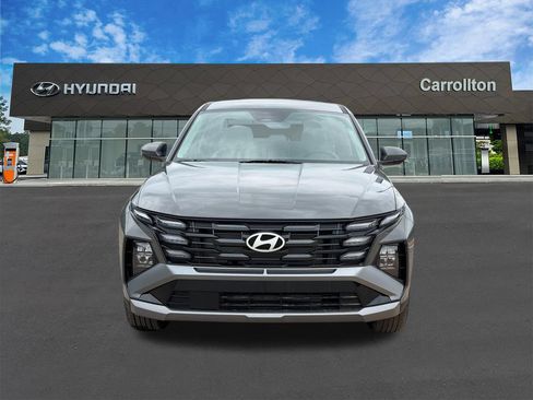 New 2026 Hyundai Tucson SE FWD image 2