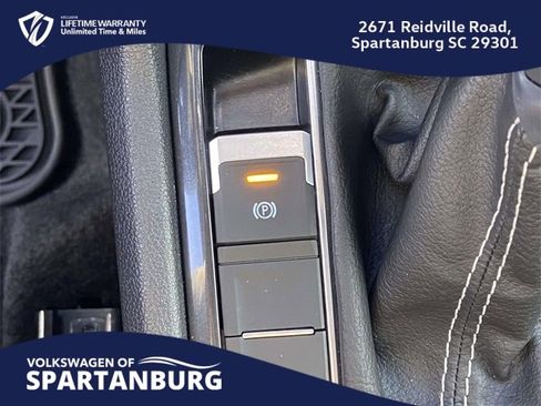 Used 2024 Volkswagen Tiguan SE R-Line image 27
