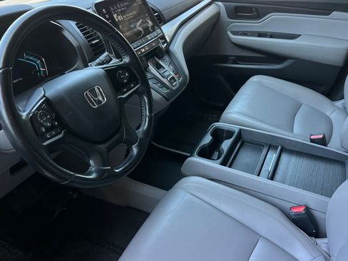 Used 2018 Honda Odyssey EX-L image 14