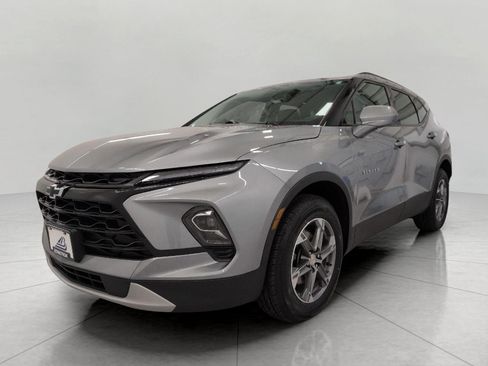 Used 2024 Chevrolet Blazer LT w/ Convenience Package AWD/4WD image 12