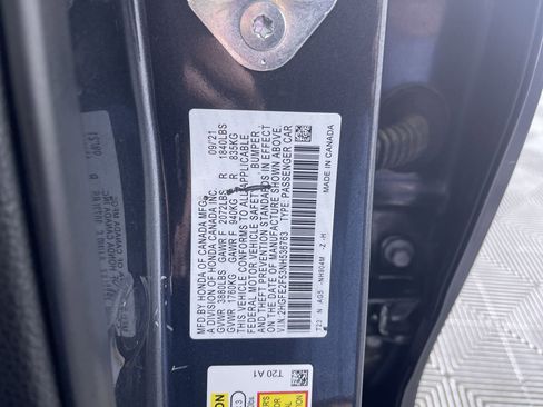 Used 2022 Honda Civic Sport image 12