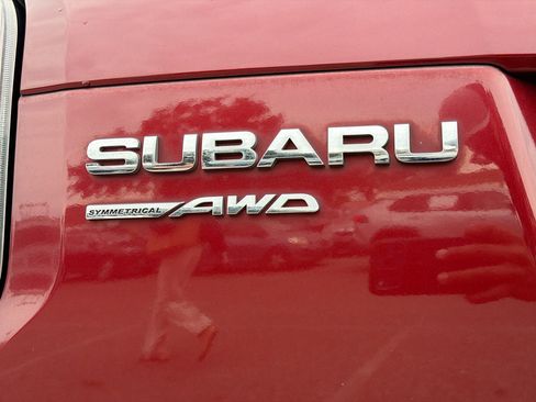 Used 2015 Subaru Forester 2.5i Premium w/ All-Weather Package image 11
