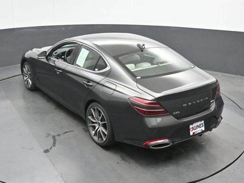 Used 2025 Genesis G70 2.5T AWD/4WD image 41