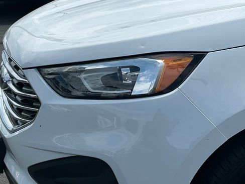 Used 2019 Ford Edge SE w/ SE Fleet Driver's Package FWD image 11
