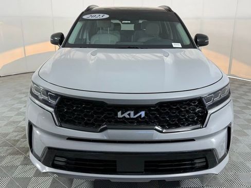 Used 2023 Kia Sorento SX image 10