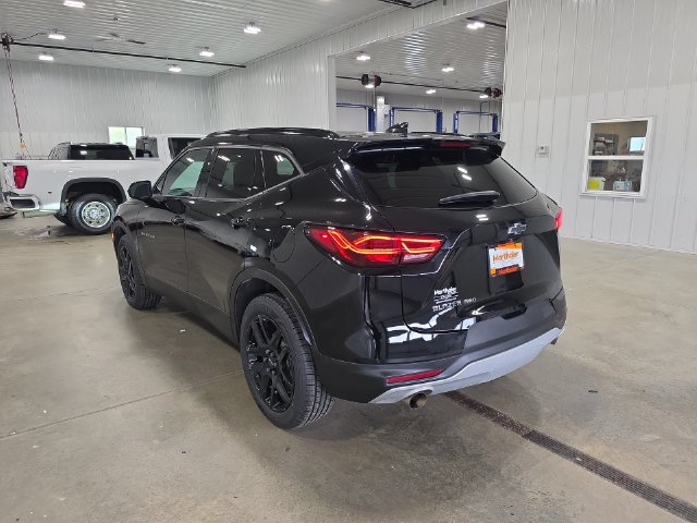 Used 2023 Chevrolet Blazer LT w/ Convenience Package AWD/4WD image 6