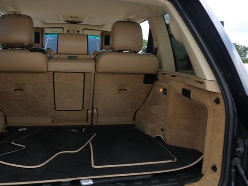 Used 2012 Land Rover Range Rover Supercharged AWD/4WD image 36