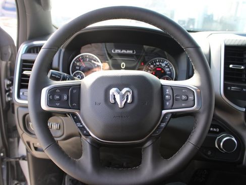 Used 2025 RAM 1500 Big Horn image 13