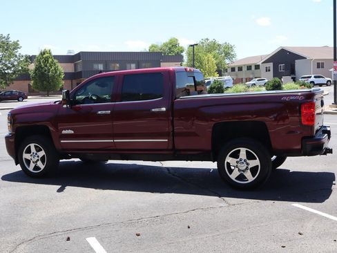 Used 2016 Chevrolet Silverado 2500 High Country w/ Duramax Plus Package AWD/4WD image 8