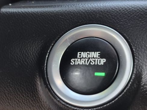 Used 2022 GMC Terrain SLE AWD/4WD image 24
