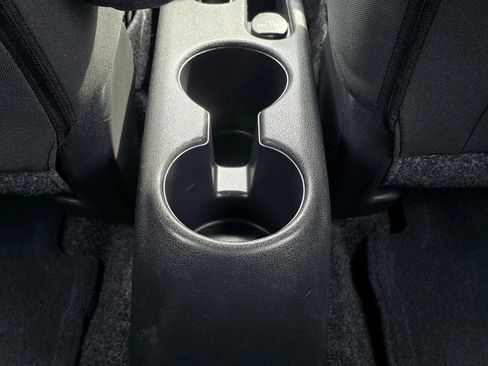 Used 2018 Nissan Versa SV w/ SV Special Edition Package FWD image 35