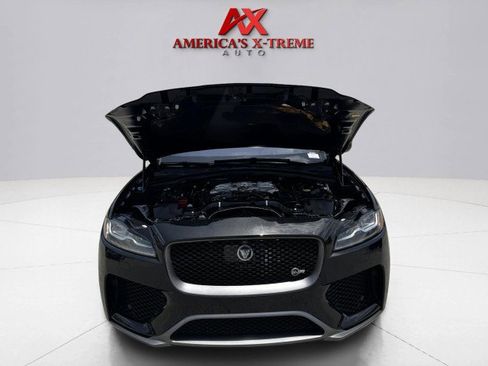 Used 2019 Jaguar F-PACE SVR image 64