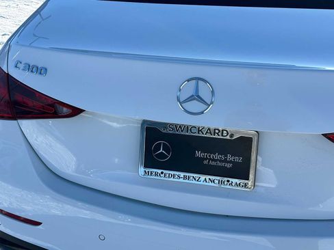 Used 2023 Mercedes-Benz C 300 4MATIC Sedan image 13