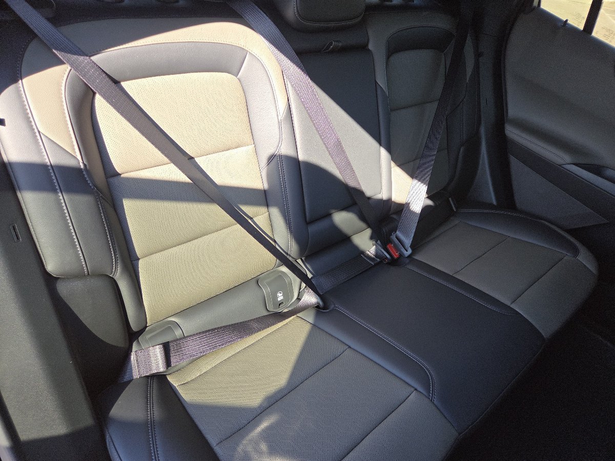 New 2027 Chevrolet Equinox LT w/ Convenience Package II AWD/4WD image 27