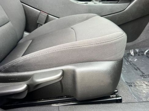 Used 2023 Chevrolet Malibu LT image 22