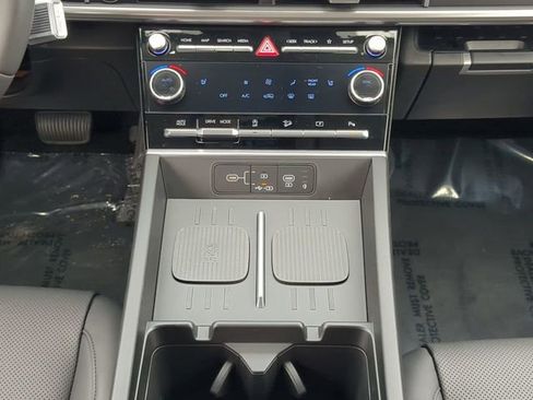 New 2025 Hyundai Santa Fe SEL FWD image 18