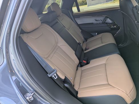 New 2026 Land Rover Range Rover Sport Dynamic SE image 28