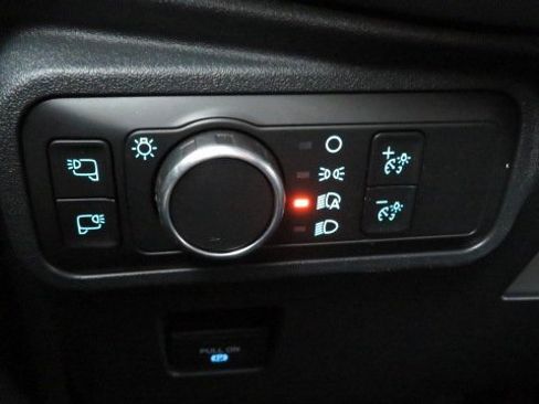 Certified 2022 Ford Bronco Badlands w/ Sasquatch Package image 24