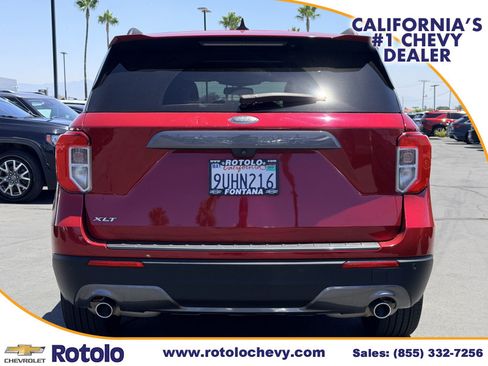 Used 2022 Ford Explorer XLT w/ Equipment Group 202A RWD image 5