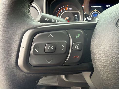 New 2026 Jeep Gladiator Sport image 15