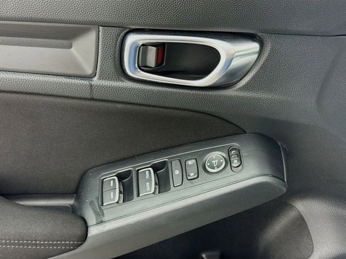 Certified 2025 Honda Civic Sport image 15