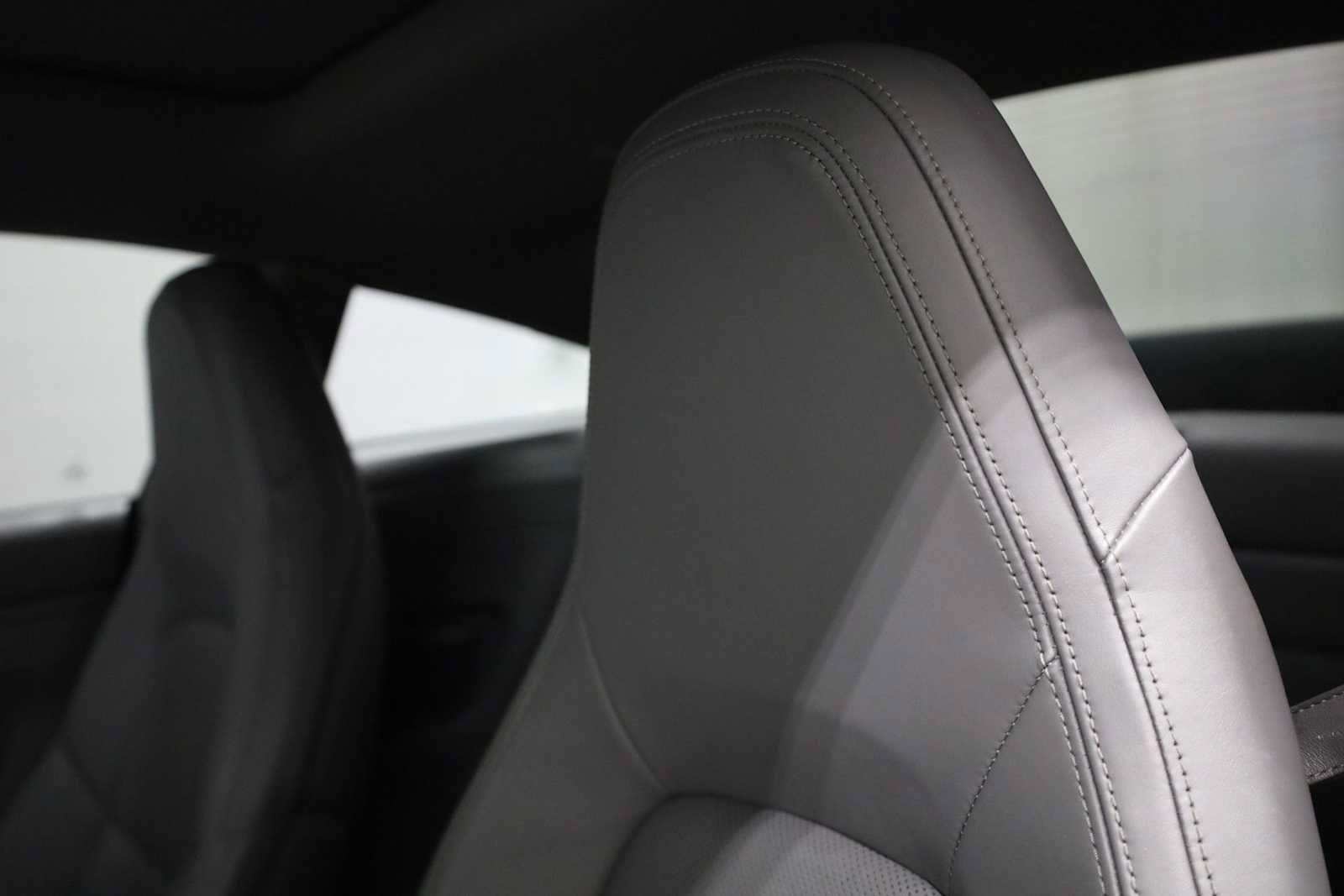 Certified 2020 Porsche 911 Carrera S RWD image 18
