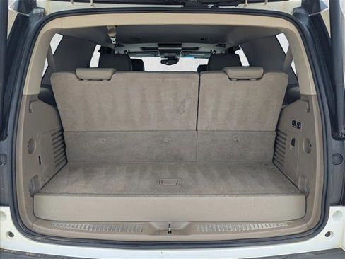 Used 2016 Chevrolet Tahoe LTZ RWD image 6
