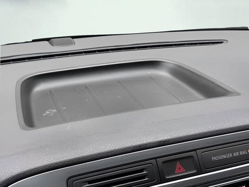 Used 2016 Volkswagen Tiguan R-Line FWD image 41