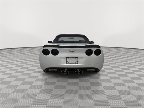 Used 2009 Chevrolet Corvette Convertible image 9